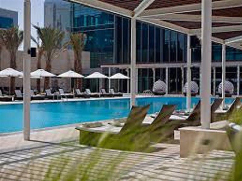 Courtyard By Marriott Doha Hotel Exterior foto